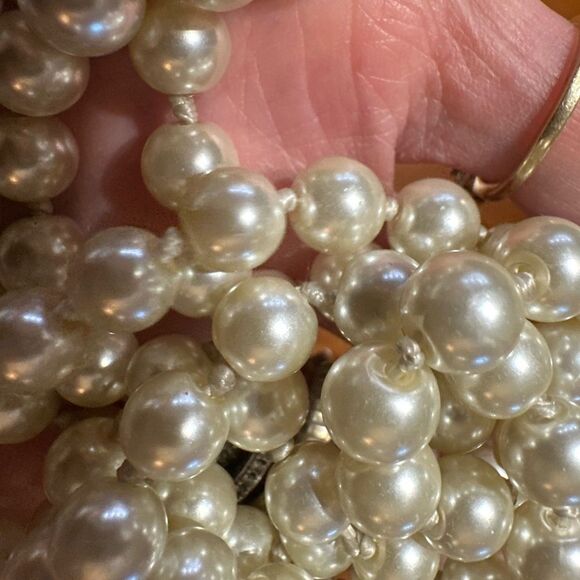 Elegant Faux Glass Silk Strung Pearl Necklace Flapper Length 60” - Picture 3 of 5